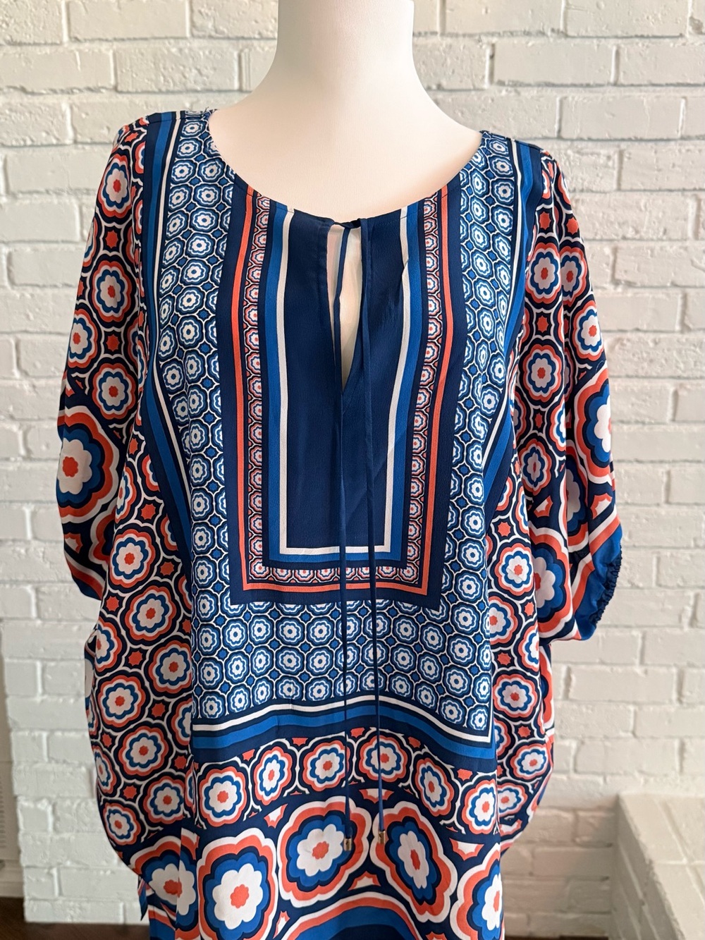 Trina Turk Silk Navy Orange & White Geo-Print Split-Neck Blouse - Picture 3 of 5